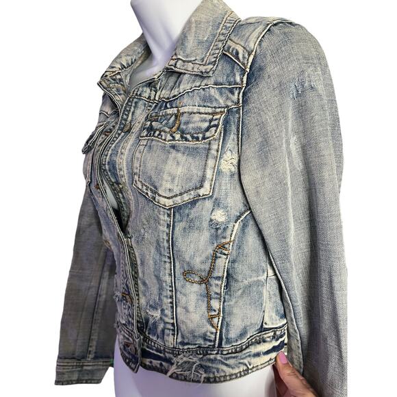 ...Lost light wash distressed denim jean jacket button up small - Picture 4 of 8